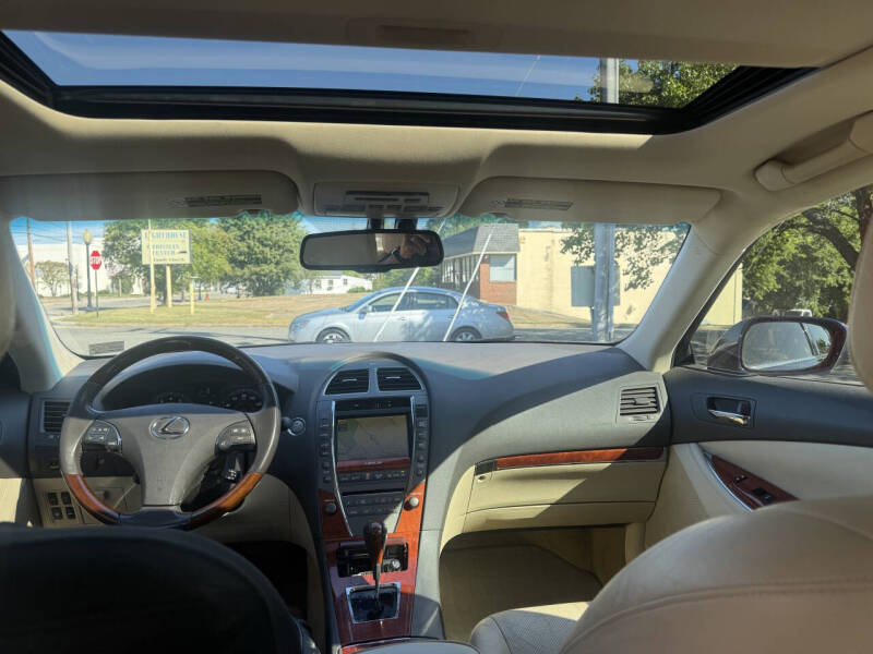 2011 Lexus ES 350