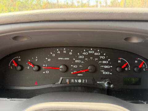 2008 Ford E-Series E-250
