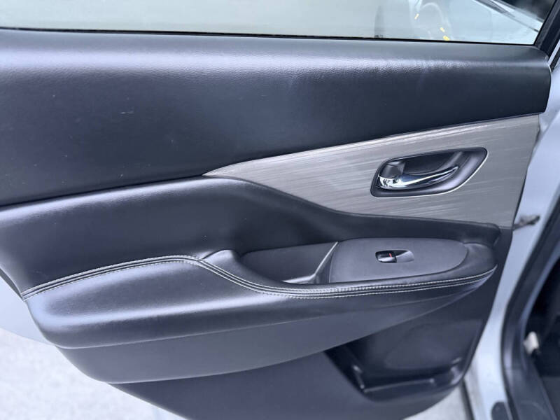 2017 Nissan Murano SV