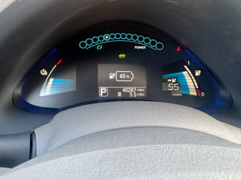 2017 Nissan LEAF SV