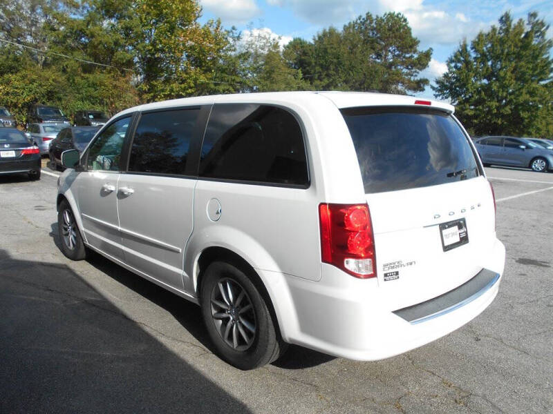 2016 Dodge Grand Caravan SE