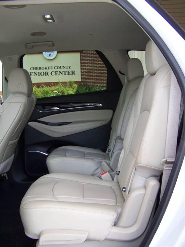 2021 Buick Enclave Essence