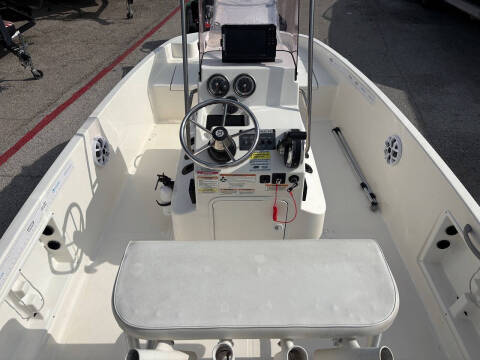 2019 Bayliner Element F18