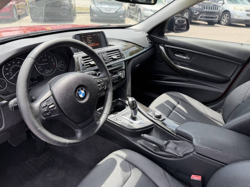2017 BMW 3 Series 320i