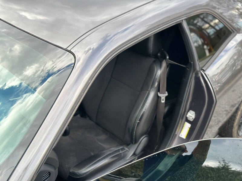 2018 Dodge Challenger SXT Plus