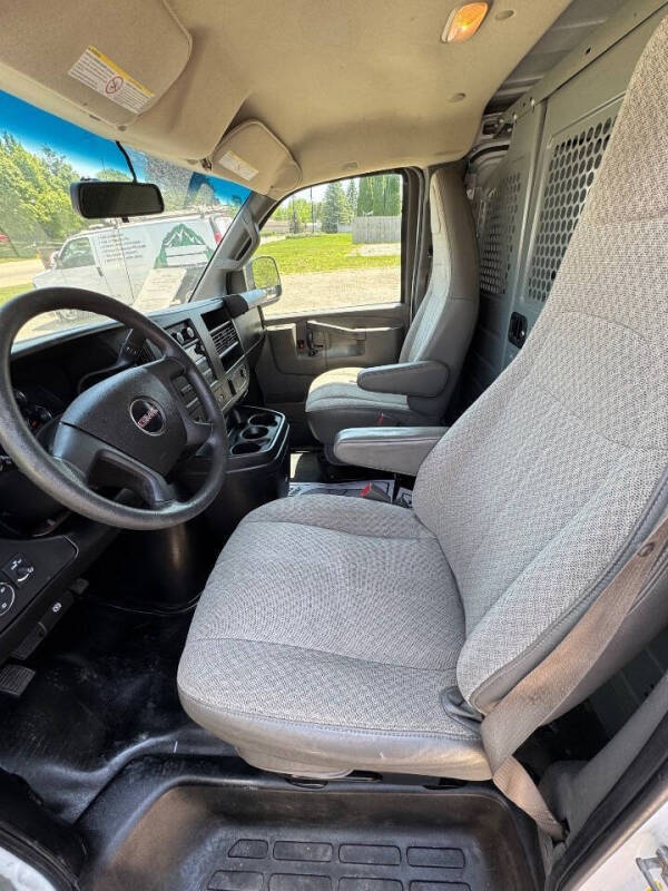 2018 GMC Savana 2500