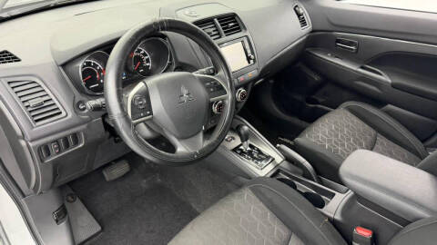 2024 Mitsubishi Outlander Sport ES