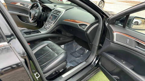 2017 Lincoln MKZ Reserve