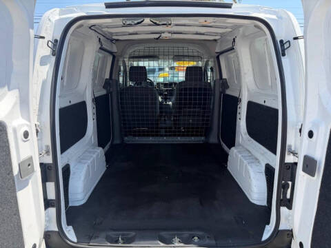 2020 Nissan NV200