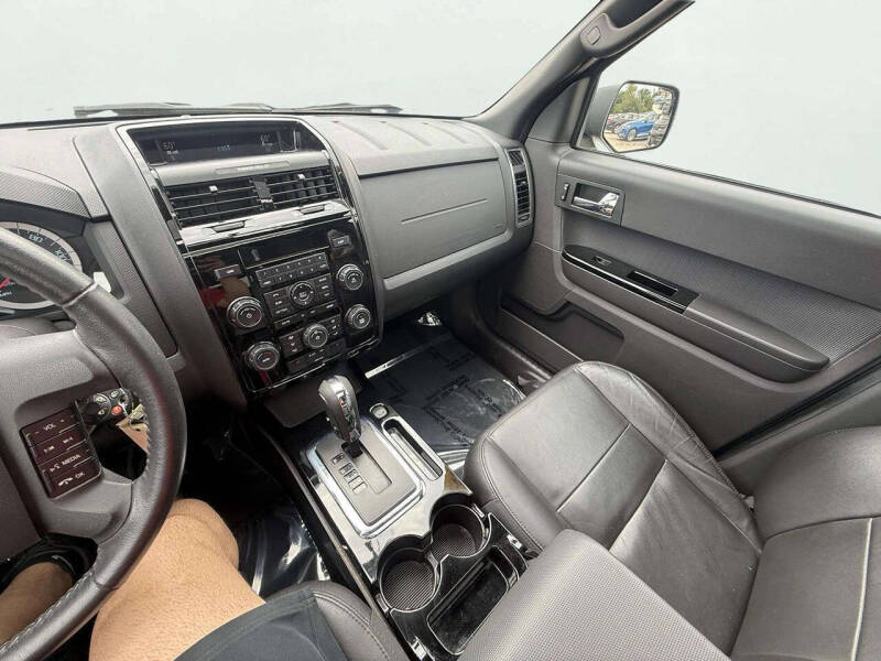 2010 Ford Escape Limited