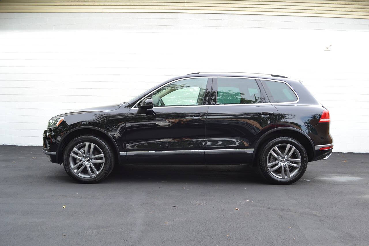 2016 Volkswagen Touareg for sale at Knox Max Motors LLC in Knoxville, TN