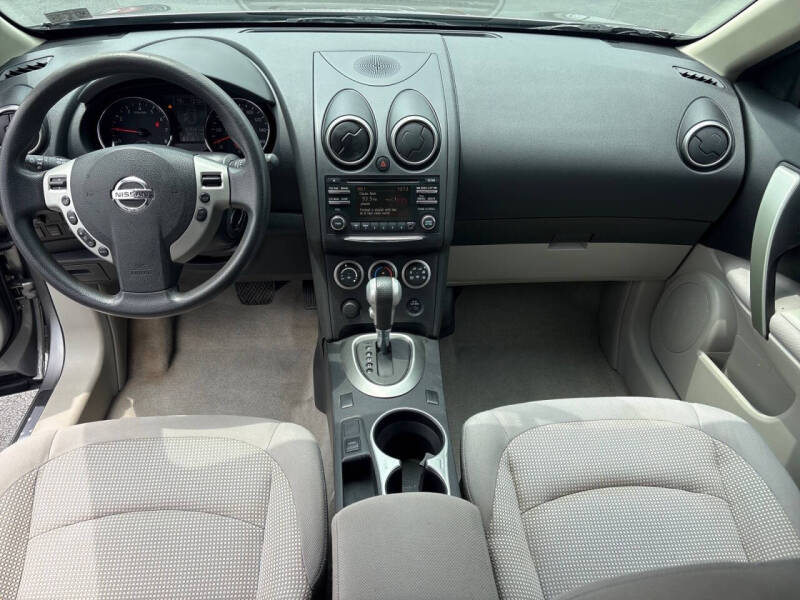 2013 Nissan Rogue SV