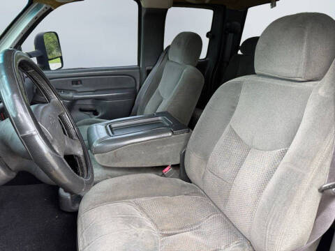 2004 Chevrolet Silverado 2500HD
