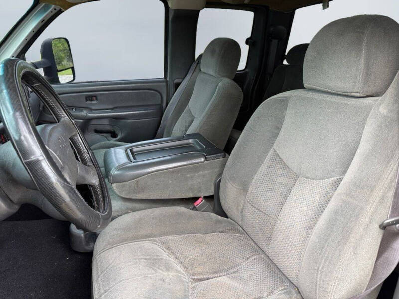 2004 Chevrolet Silverado 2500HD