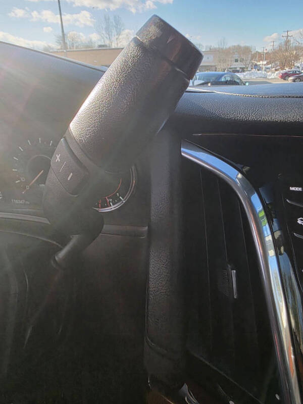 2017 Cadillac Escalade ESV Luxury