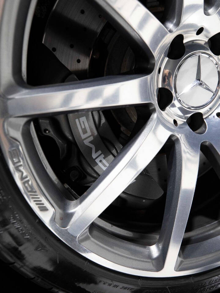 2013 Mercedes-Benz SL-Class 30