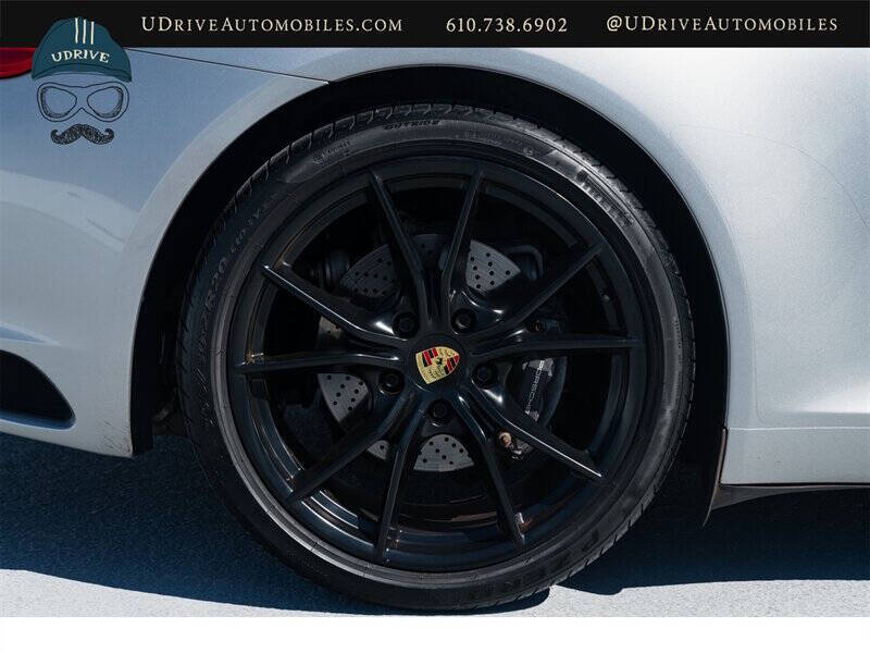 2017 Porsche 911 Carrera