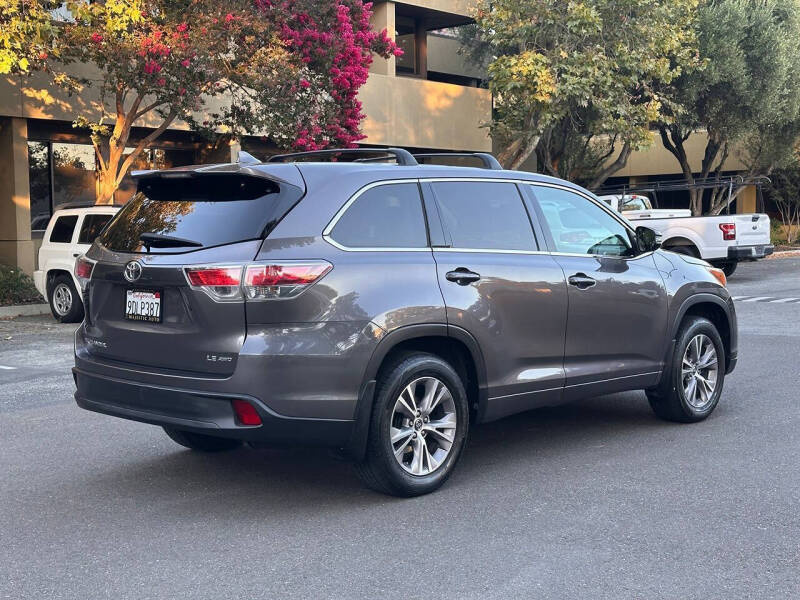 2016 Toyota Highlander LE Plus