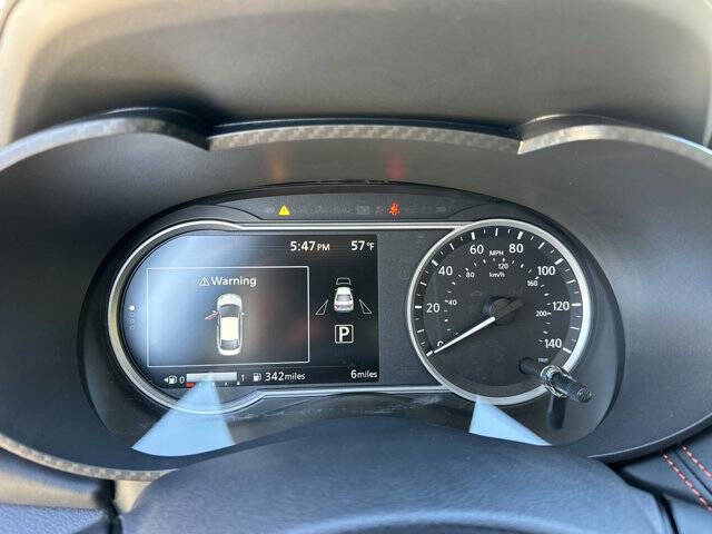 2025 Nissan Versa SR