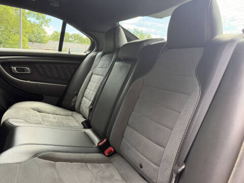 2013 Ford Taurus SHO