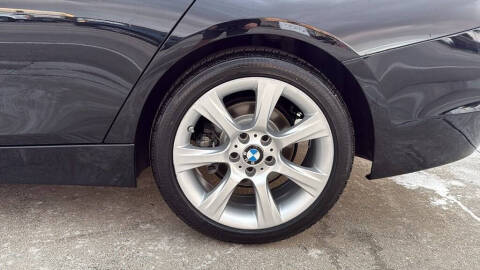 2015 BMW 3 Series 320i