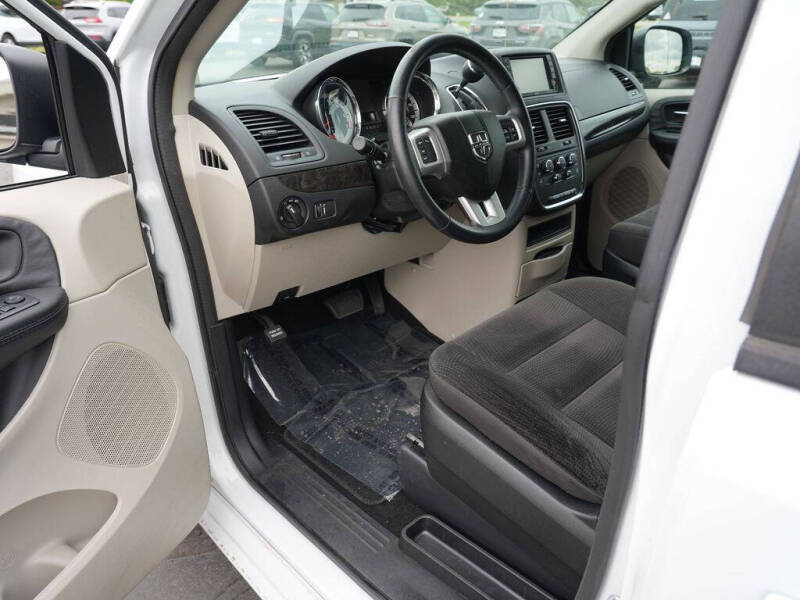 2017 Dodge Grand Caravan SE