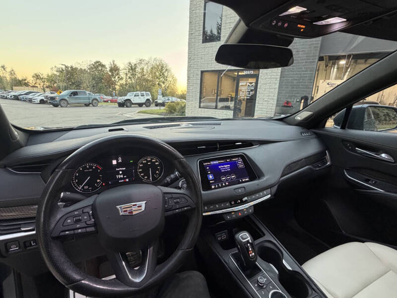 2019 Cadillac XT4 Sport