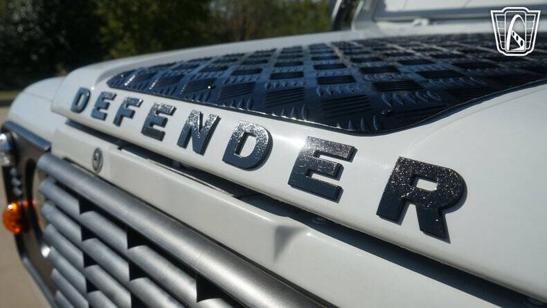 1986 Land Rover Defender