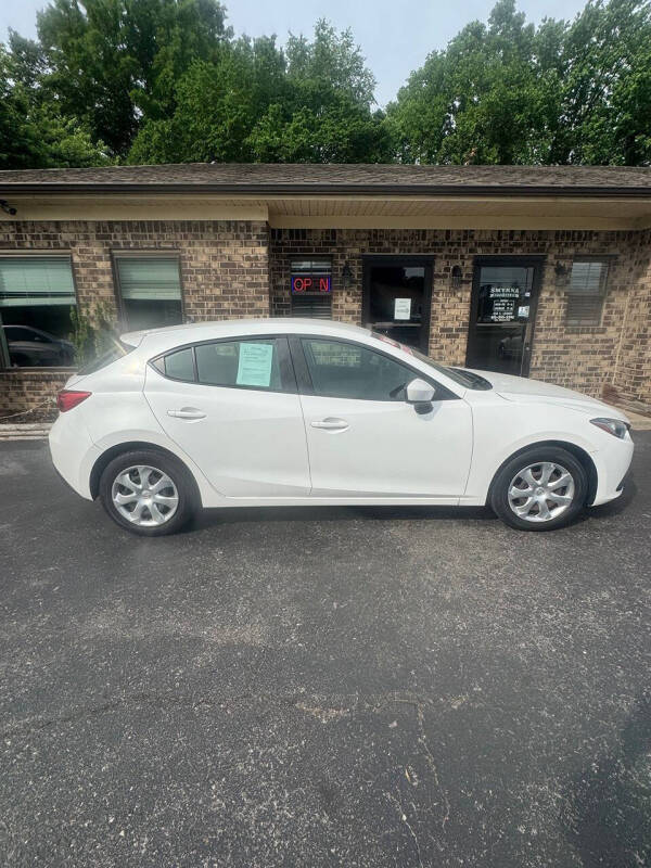 2016 Mazda MAZDA3 i Sport