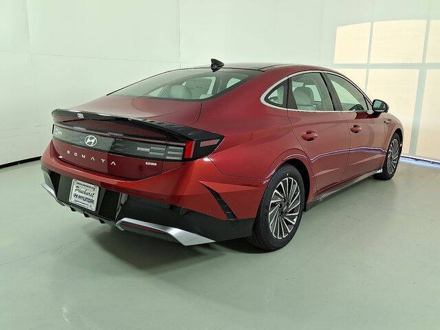 2026 Hyundai Sonata Hybrid Limited