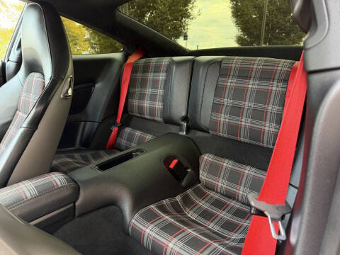 2018 Porsche 911 Carrera GTS