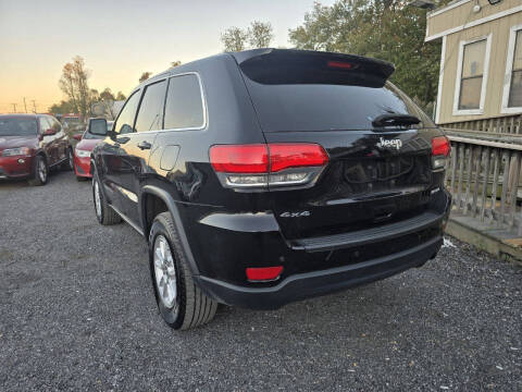 2018 Jeep Grand Cherokee Laredo