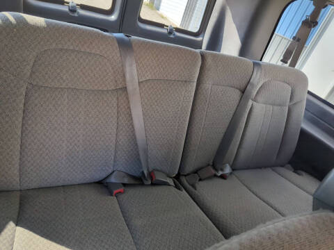 2017 Chevrolet Express LT 3500