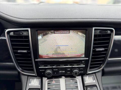 2011 Porsche Panamera