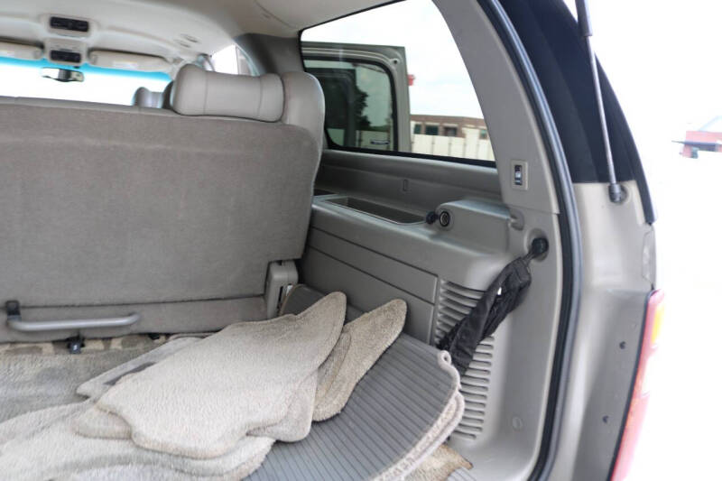 2001 GMC Yukon XL Denali