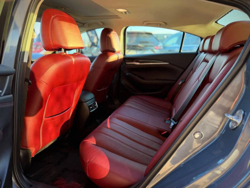 2021 Mazda MAZDA6 Carbon Edition