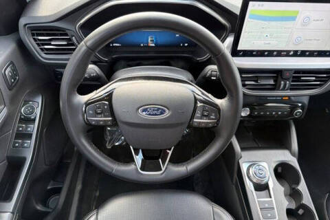 2024 Ford Escape Platinum