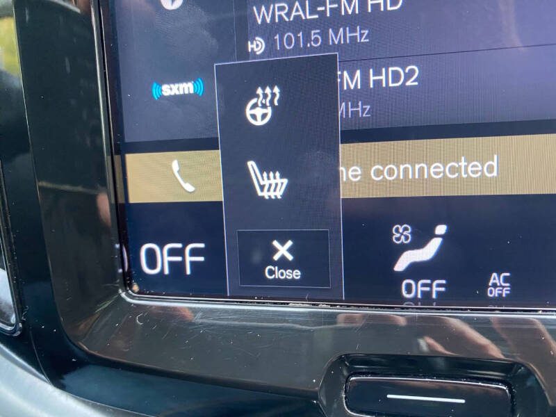 2018 Volvo XC60 T5 Momentum