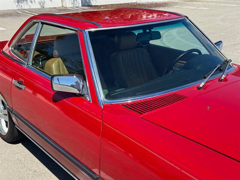 1988 Mercedes-Benz 560-Class 560 SL