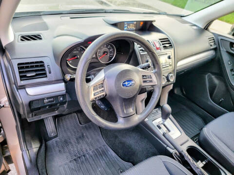2015 Subaru Forester 2.5i