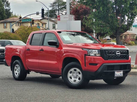 2022 Nissan Frontier S