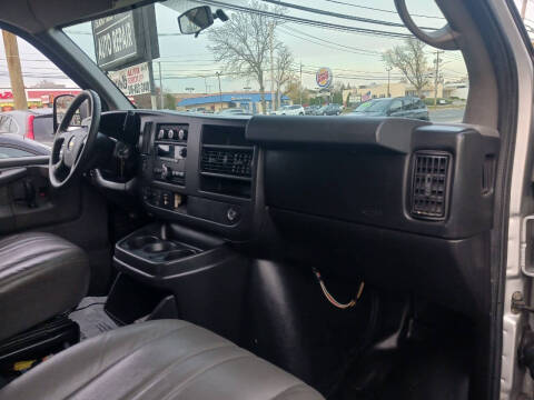 2010 Chevrolet Express 2500