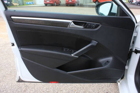 2016 Volkswagen Passat