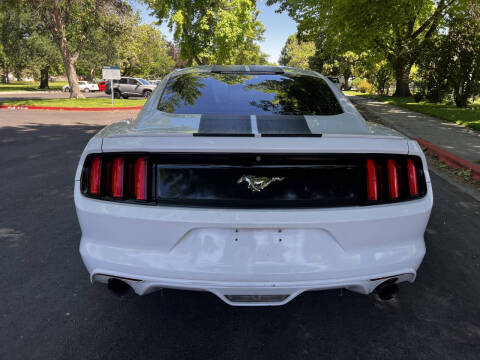 2015 Ford Mustang EcoBoost