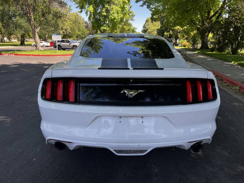 2015 Ford Mustang EcoBoost