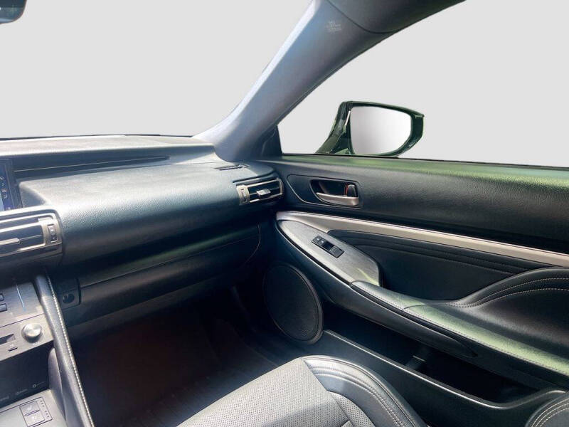 2019 Lexus RC 300