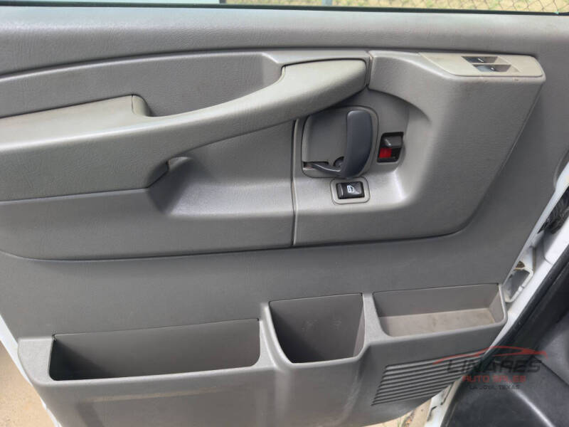 2014 Chevrolet Express 2500