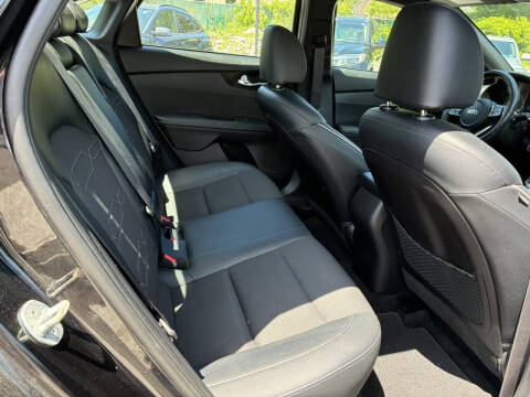 2021 Kia Forte GT Line