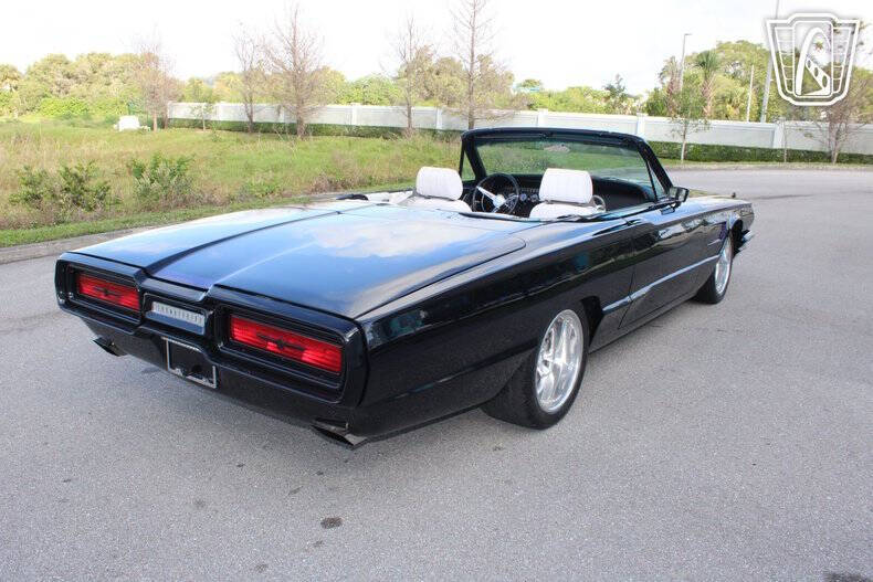 1964 Ford Thunderbird