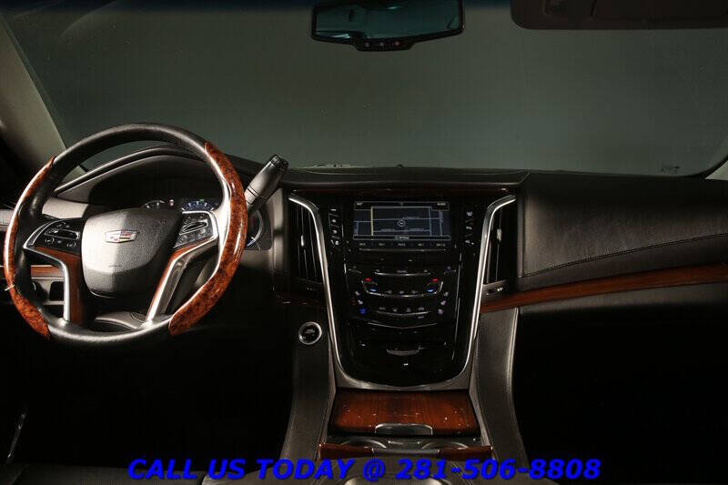 2019 Cadillac Escalade ESV Standard